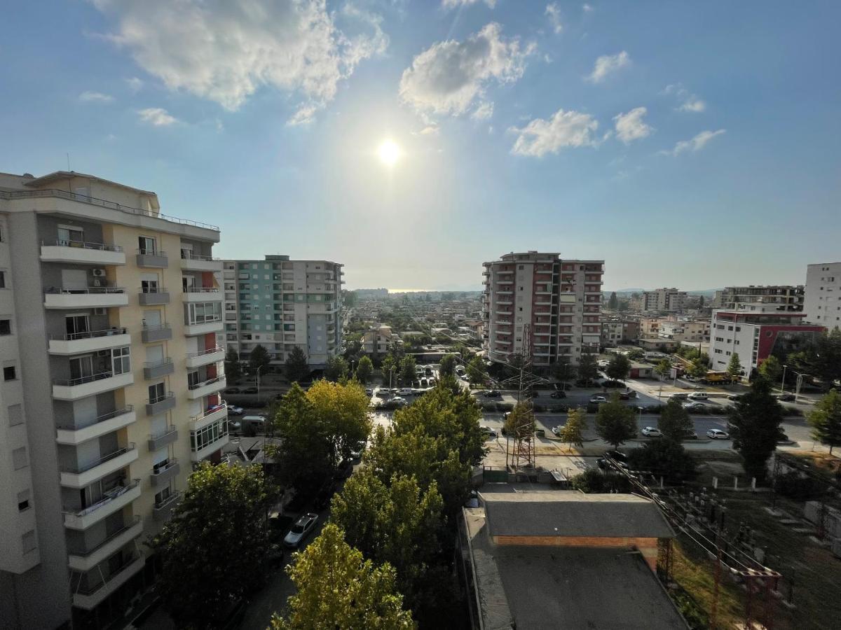 Venus - Cozy Apt With Terrace Vlore Exterior photo