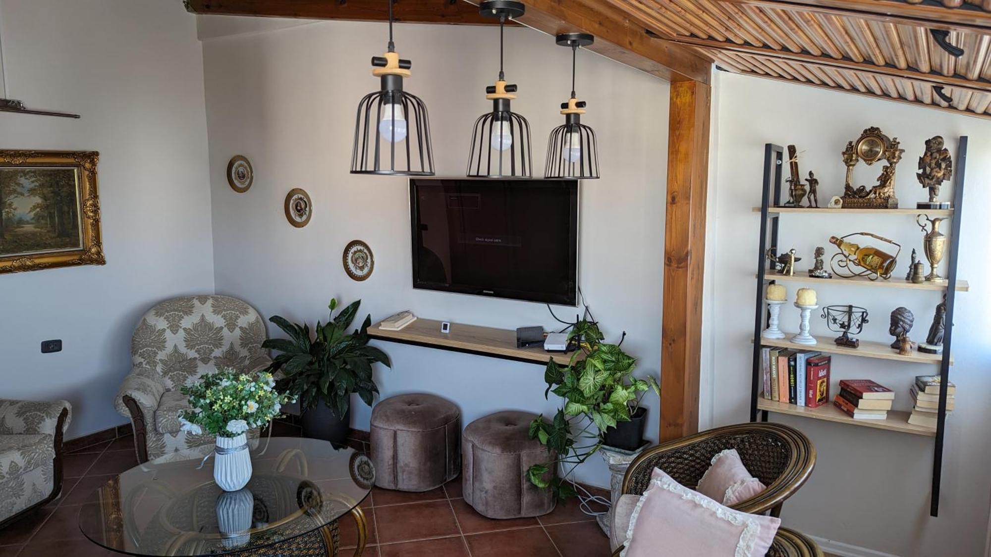 Venus - Cozy Apt With Terrace Vlore Exterior photo